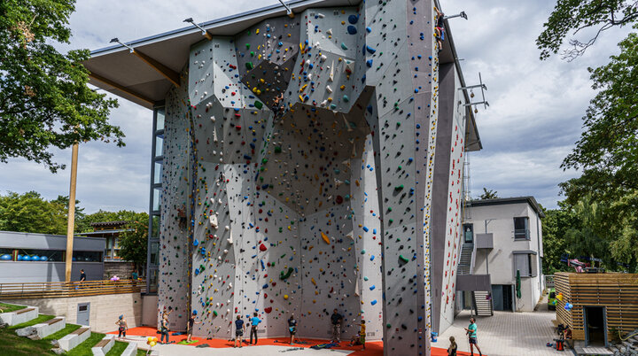 Aussenwand Alpin-und Kletterzentrum | © Doris Ihlefeld